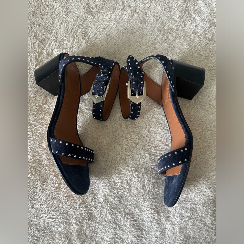 * Givenchy Paris navy blue studded chunky heel sandal size 38.5 - Picture 6 of 9